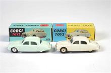 Corgi Toys, Jaguar 2,4 l mit glatten Felgen 208, weiß + Jaguar 2,4 l, hellblau
