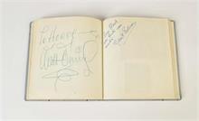 85 original Autogramme, Walt Disney u.a.