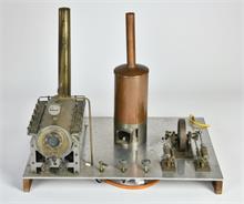 Dampfmaschine mit Zwillingszylinder & Stehender Dampfmaschinen Kessel