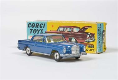 Corgi Toys, Mercedes Benz 220 SE Coupe Nr. 253