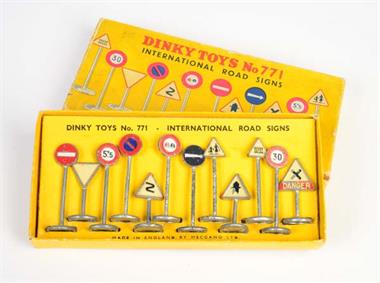 Dinky Toys, Verkehrschilder Set
