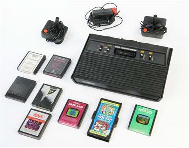 Atari, Spielekonsole CX 2600 AP 80er Jahre + Spiele
