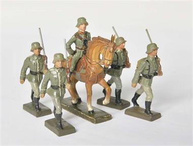 Lineol, 4 Soldaten + 1 Reiter
