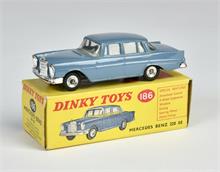 Dinky Toys, 186 Mercedes Benz