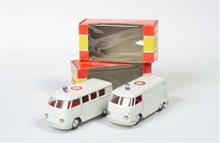Gama, 2x VW Bus Ambulance