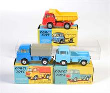 Corgi Toys, Jeep FC, Pick Up mit glatten Felgen + Bedford Tipper Truck, rot/gelb