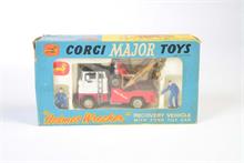 Corgi Toys, Holmes Wrecker Abschleppwagen mit goldenem Kran