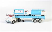 Corgi Toys, 2x Commer Ton Chassis + Major Truck mit Anhänger