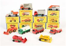 Matchbox, 10 Baufahrzeuge, Feuerwehr + Tankfahrzeuge