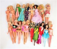 Mattel, 19 Barbies