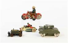 Curvo Replika u.a., Panzer, Raupe + 2 Motorräder