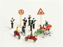 Lego, Konvolut Motorräder, Schilder + Polizisten 12 teilig