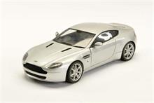 Autoart, Aston Martin V8 Vantage