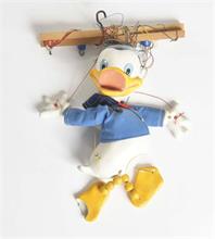 Pelham, Marionette Donald