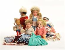 Schildkröt u.a., 5 Puppen + Puppenkleidung 60er Jahre