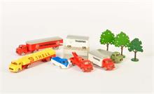 Lego, 5 LKW, 3 Bäume + VW Bus