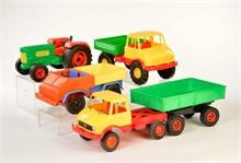 Fendt Traktor + 2x Mercedes LKW + Unimog
