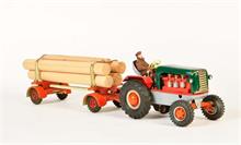 Gama, Traktor mit Holzanhänger