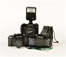 Contax, 3 Kleinbildkameras: 167 MT mit 1,4/ 50 mm, 2x 137 MA Quarz, 1 Tamron 28-200 mm, 1 Contax Blitz TLA 30