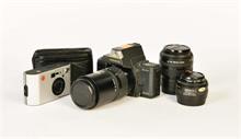 Yashica 230 mit 3 Objektiven + Leica C 2