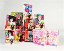 Konvolut Barbie + Moxie Teensz, Domino Games, Figuren u.a.