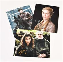 3 original Autogramme der "Game of Thrones" Darsteller