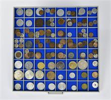 Lots und Sammlungen - Lot von ausländischen Münzen, meist des 20. Jahrhunderts