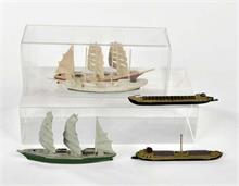 Wiking, 3 Segelschiffe + 2 Kranschiffe