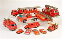 Gama u.a., 10 Feuerwehr Fahrzeuge