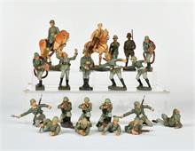 Lineol / Elastolin, 20 Figuren, meist Soldaten im Kampf