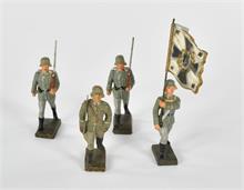Lineol, Wehrmacht Fahnenträger + Marschierer