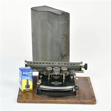 Grundka, Schreibmaschine