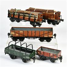 Märklin, 5 Hochbord- und Holztransportwagen