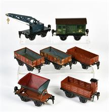 Märklin, 7 Güterwagen u.a. Hochbordwagen, Kranwagen usw.
