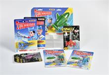 Matchbox Thunderbirds & Tri-Ang Spacex, Konvolut Space Toys