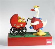 Lego, Gans mit Kinderwagen Ausstellungsstück