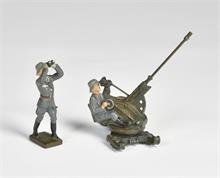 Lineol, Offizier mit Feldstecher und Soldat an Flak