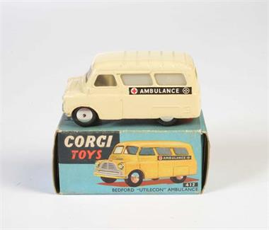 Corgi Toys, Bedford Bus Ambulance ungetrennte Scheibe, weiß