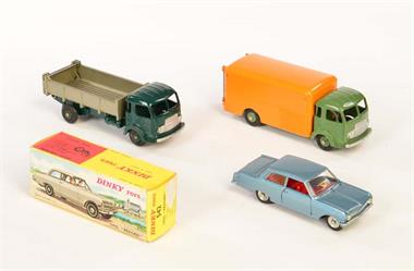 Dinky Toys, 2 LKWs + Opel Rekord