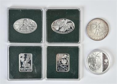 Polen, Republik seit 1989, kl. Konvolut von 10, 20 und 10.0000 Zloty Stücken. 6 Stück