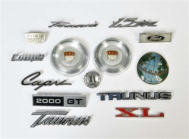 Ford, 14 Typenschilder + Embleme