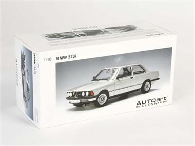 Autoart, BMW 323i