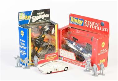 Dinky Toys, Konvolut Modellautos + Kunststofffiguren
