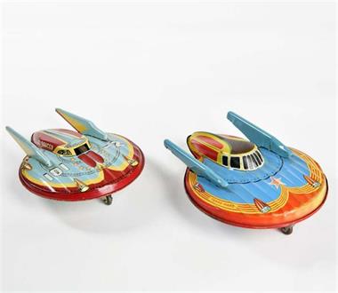 SFA + Modern Toys, 2 UFOs