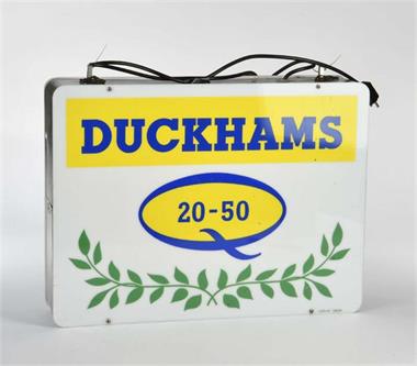 Burnham, Leuchtreklame "Duckhams 20-50" Motoröl