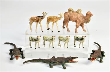 Elastolin, 3 Krokodile, 4 Zebra, 2 Giraffen, 1 Kamel
